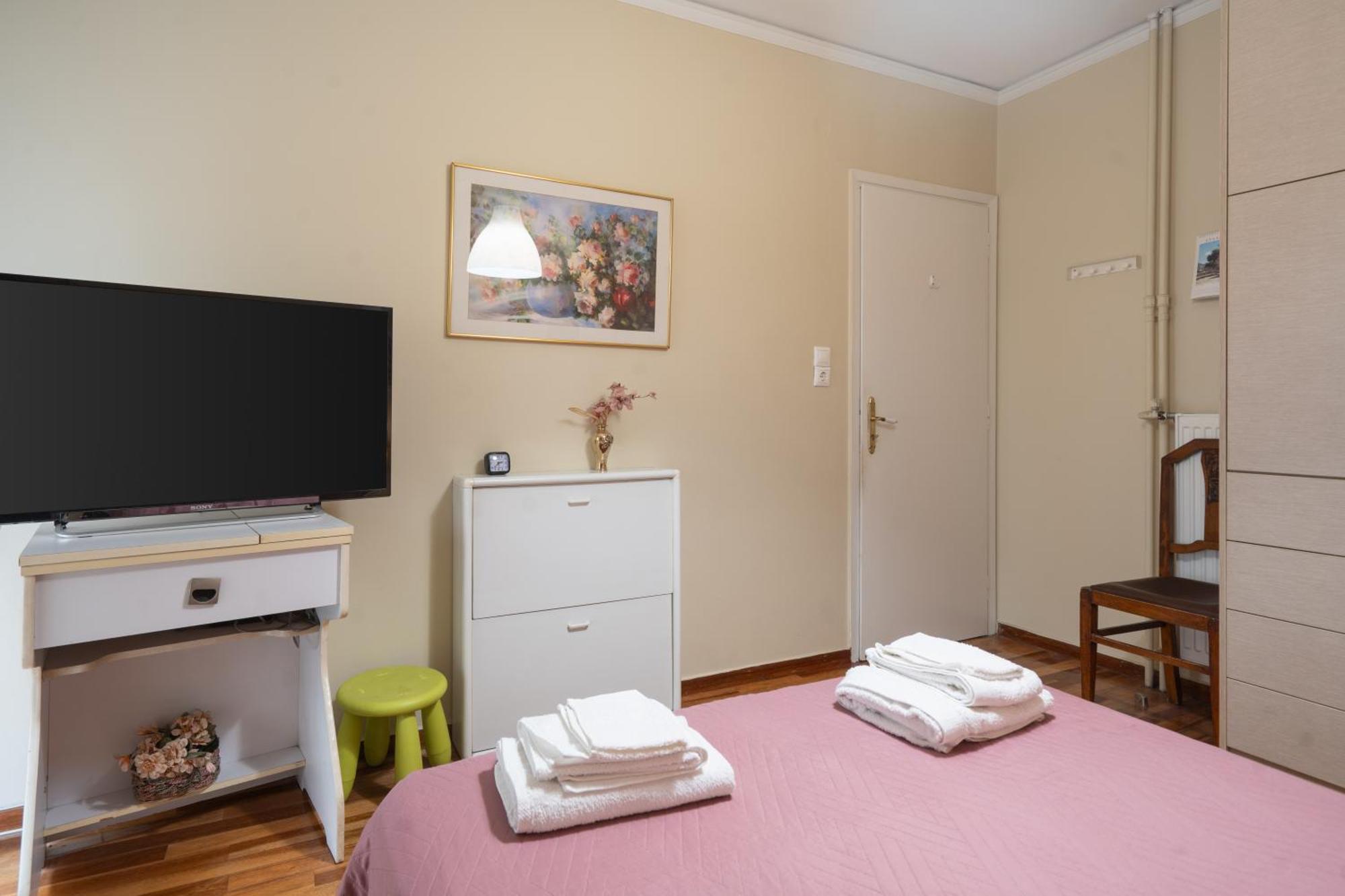Thissio Family Apartment Athens Exterior photo